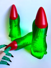 The Witch Finger Lamp (Green)